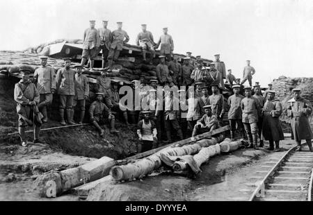 Les soldats japonais à Qingdao dans la Première Guerre mondiale, 1914 Banque D'Images