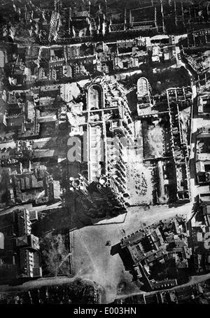 La destruction de Reims, 1917 Banque D'Images