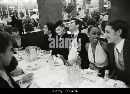 Karl Lagerfeld célèbre à Paris, 1972 Banque D'Images