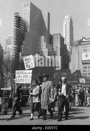 Manifestations contre les armes nucléaires dans la région de New York, 1958 Banque D'Images