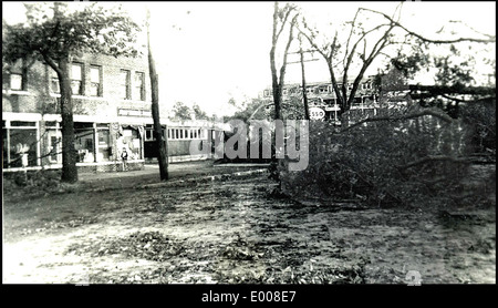The Hurricane and Flood of 1938 severely impacted Keene, New Hampshire, causing significant damage to infrastructure and homes. The storm, which struck the region in September 1938, is remembered as one of the most destructive in New England's history. Banque D'Images