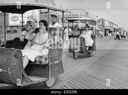 Promenade dans Coney Island Banque D'Images