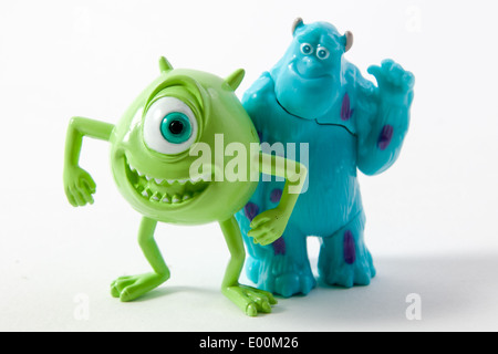 Figurines en plastique de Mike Wazowski et James P. Sullivan de Monsters Inc, le film de Disney pour enfants Banque D'Images