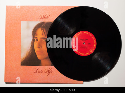 L'enregistrement de l'album vintage de Laura Nyro est niché sur Columbia Records, 1976. Banque D'Images