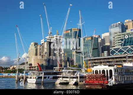 Sydney Australie,Darling Harbour,port,Parramatta River,Barangaroo,horizon de la ville,gratte-ciel,grues de construction,site,AU140308288 Banque D'Images