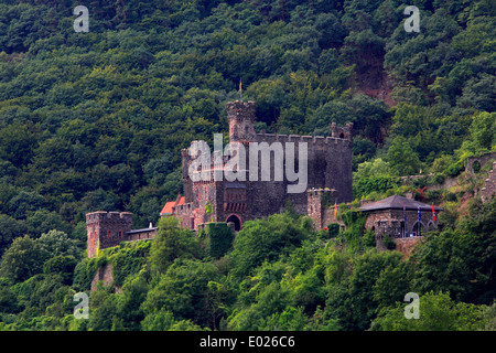 Photo du château de Reichenstein au-dessus trechtingshausen, vallée du Rhin, Allemagne Banque D'Images