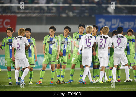 Shonan Hiratsuka Stade BMW, Kanagawa, Japon. Apr 29, 2014. Shonan Bellmare groupe de l'équipe, le 29 avril 2014 - Football : Football /2014 J.LEAGUE Division 2 match Shonan Bellmare entre Kyoto Sanga FC 3-0 au Stade BMW Shonan Hiratsuka, Kanagawa, Japon. © AFLO SPORT/Alamy Live News Banque D'Images