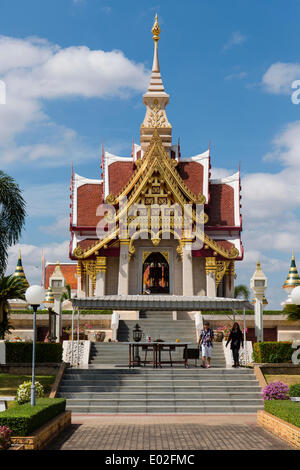 Sao Lak Mueang, pilier de la ville de culte, Thung Sri Muang Park, Udon Thani, Isan ou Isaan, Thaïlande Banque D'Images