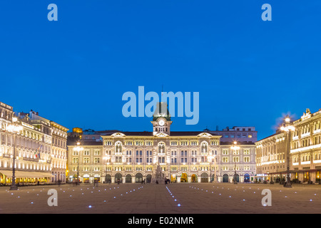 L'hôtel de ville, le Palazzo del Municipio, Trieste, Italie. Banque D'Images