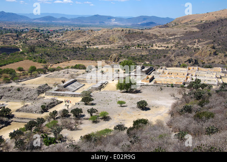 Vue aérienne de la vallée de Tlacolula Yagul ruines zapotèque l'état d'Oaxaca au Mexique Banque D'Images