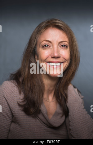 Portrait of a smiling young woman. Banque D'Images