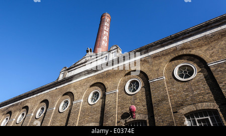 Low angle view of Truman Brewery, Spitafields, London, E1, England, UK Banque D'Images