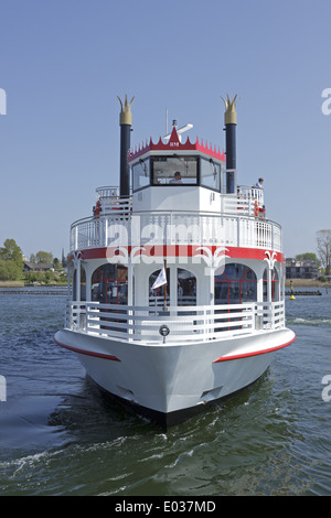 Le nouveau 'Princess' chlei paddlesteamer, Kappeln Schlei Fjord de la mer Baltique, Schleswig-Holstein, Allemagne Banque D'Images