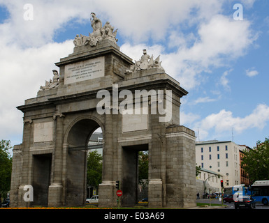 Porte de Tolède à Madrid Banque D'Images