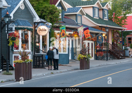 Rue principale Village de St Sauveur laurentides Québec Banque D'Images