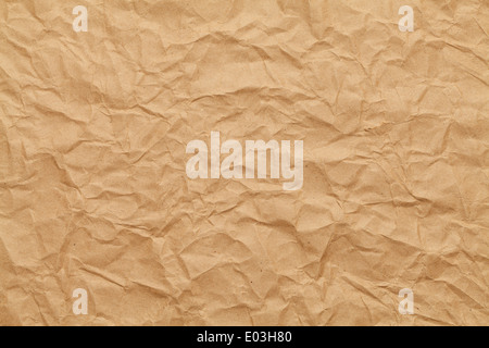 Papier d'emballage brun froissé l'arrière-plan. Banque D'Images
