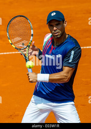 Munich, Allemagne. 01 mai, 2014. Alejandro Falla en Colombie en action pendant la série de seize match contre Tommy Haas de l'Allemagne à l'ATP Tour à Munich, Allemagne, 01 mai 2014. Photo : MARC MUELLER/dpa/Alamy Live News Banque D'Images