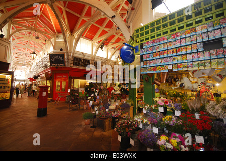 Marché couvert d'Oxford, Royaume-Uni Banque D'Images