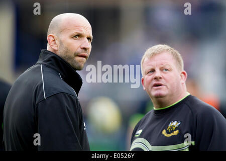 Bath, Royaume-Uni. 09Th Mai, 2014. Northampton Saints Directeur de Rugby Jim MALLINDER et l'entraîneur adjoint, Dorian WEST en photo avant de l'Aviva Premiership match entre Bath et Northampton Saints au Recreation Ground. Credit : Action Plus Sport/Alamy Live News Banque D'Images