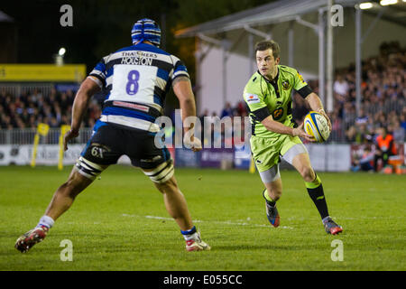 Bath, Royaume-Uni. 09Th Mai, 2014. Stephen MYLER (Northampton Saints) s'exécute avec le ballon lors de l'Aviva Premiership match entre Bath et Northampton Saints au Recreation Ground. Credit : Action Plus Sport/Alamy Live News Banque D'Images