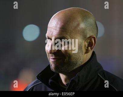 Bath, Royaume-Uni. 09Th Mai, 2014. Northampton Saints Directeur de Rugby Jim MALLINDER sourit après l'Aviva Premiership match entre Bath et Northampton Saints au Recreation Ground. Credit : Action Plus Sport/Alamy Live News Banque D'Images