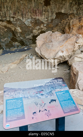 Le Montana, le pictogramme Cave State Park près de Billings Banque D'Images