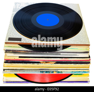 33 tr/min pile de disques vinyle sur fond blanc Banque D'Images