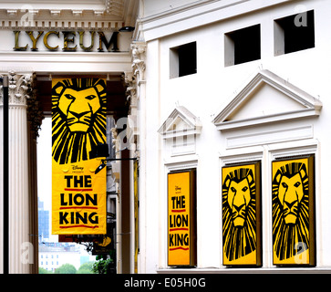 Londres, Angleterre, Royaume-Uni. Le Roi Lion, la comédie musicale, au Lyceum Theatre dans le West End Banque D'Images