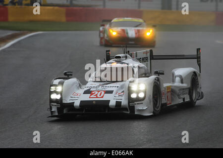 02-03.05,2014. Spa, Belgique. 6-Heures WEC endurance championship course automobile. # 20 L'équipe de Porsche (DEU) PORSCHE 919 HYBRID Timo Bernhard (DEU) Mark Webber (AUS) BRENDON HARTLEY (NZL) Banque D'Images