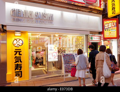 Genki Sushi restaurant à Shibuya, Tokyo, Japon 2014 Banque D'Images