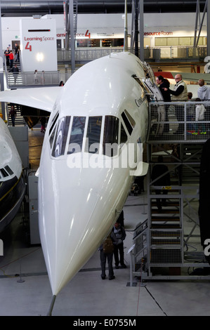 Avion de ligne supersonique Concorde dans l'air de Duxford Museum Banque D'Images