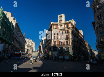 Vue sur la Calle Sevilla et Carrera de San Jerónimo à Madrid Banque D'Images