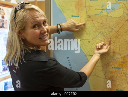 Donna Hanssen Rrom fondation Africat, Okonjima, Namibie Banque D'Images