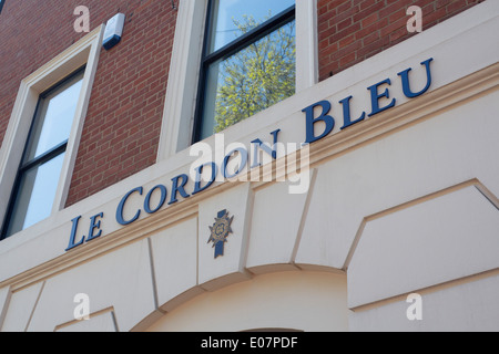 L'école culinaire Le Cordon Bleu signe Bloomsbury Square London England UK Banque D'Images