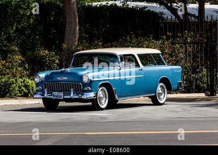 Un 1955 Chevy Nomad Station Wagon Banque D'Images