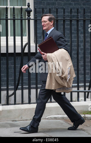 Londres, Royaume-Uni. 6e mai 2014. Le procureur général Dominic Grieve arrive au 10 Downing Street pour une réunion du Cabinet, le mardi 6 mai 2014. Credit : Heloise/Alamy Live News Banque D'Images