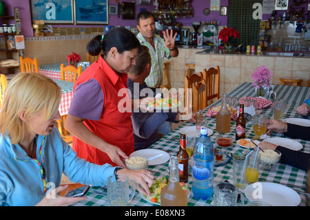 Bar Maria. El Cercado. La Gomera. Îles Canaries. Tenerife. L'Espagne. L'Europe Banque D'Images