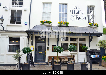 Les scones au pub, Hampstead, Londres, Angleterre Banque D'Images