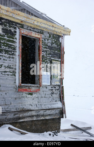 L'extérieur de l'ancien maison biscoe aktieselskabet hektor station baleinière la baie des baleiniers Deception Island Antarctique Banque D'Images