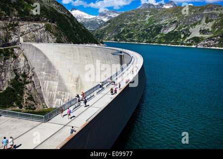 "Le réservoir jusqu'à la production d'eau par la puissance de l'eau dans la région de Malte, Carinthie, Autriche. ''Koelnbrein mémoire'' dans la Malte valle Banque D'Images