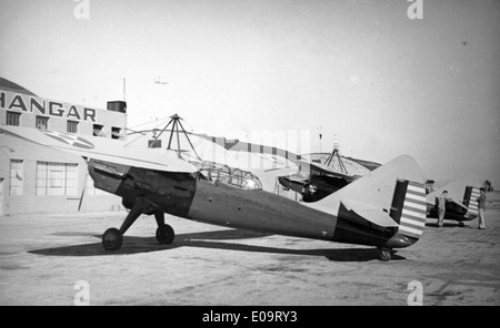 Le Douglas O-43, qui fait partie de la collection Robert Mitchell, est un avion de reconnaissance des années 1930 Il a été utilisé par l'US Army Air corps et est remarquable pour sa conception monoplan et ses capacités de reconnaissance polyvalentes. Banque D'Images