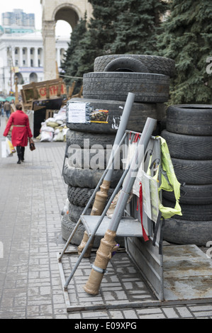 Avril 2014 à Maidan Nezalezhnosti (Майдан Незалежності : Ukrainien [maɪ̯dˈan ɛʒnosci nezal'],, Kiev, Ukraine. Banque D'Images