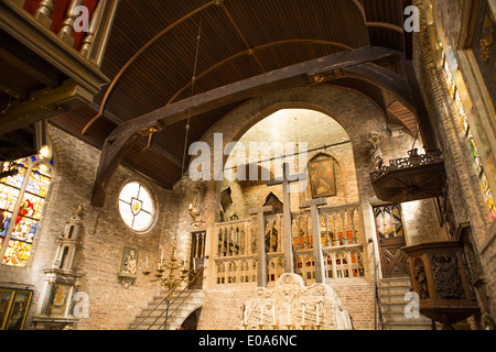 Intérieur de l'Église de Jérusalem, Jeruzalemkerk dans Brugge, Bruges, Belgique Banque D'Images