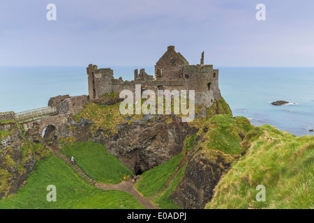 Le Château de Dunluce Irlande du comté d'Antrim Banque D'Images