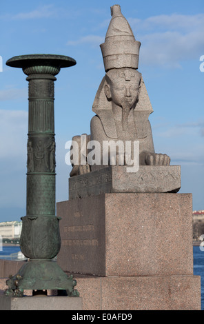 Sphinx égyptien antique créé à Saint-Pétersbourg, Russie Banque D'Images