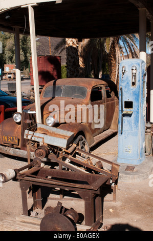 Vieille Station d'essence, Shoshone, Californie, USA. Banque D'Images