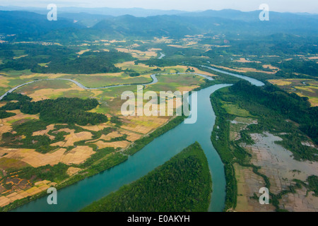 Terres agricoles sur la côte, baie du Bengale, le Myanmar Banque D'Images