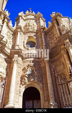 Entrée principale de la cathédrale de Valence Banque D'Images