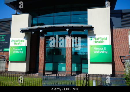 Le Nuffield Health Centre de remise en forme à Leicester, Royaume-Uni. Les Verts officiellement de sport. Banque D'Images