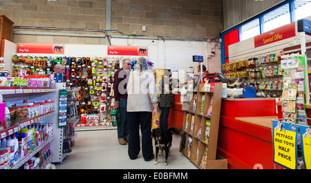 pet supply superstore